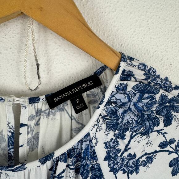 Banana Republic Twist-Front Poplin Jumpsuit - Picture 4 of 8